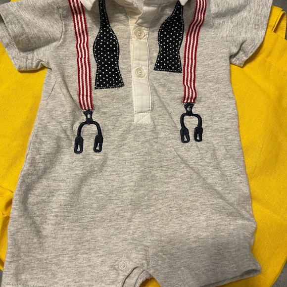 Fourth of July onesie - Picture 2 of 3